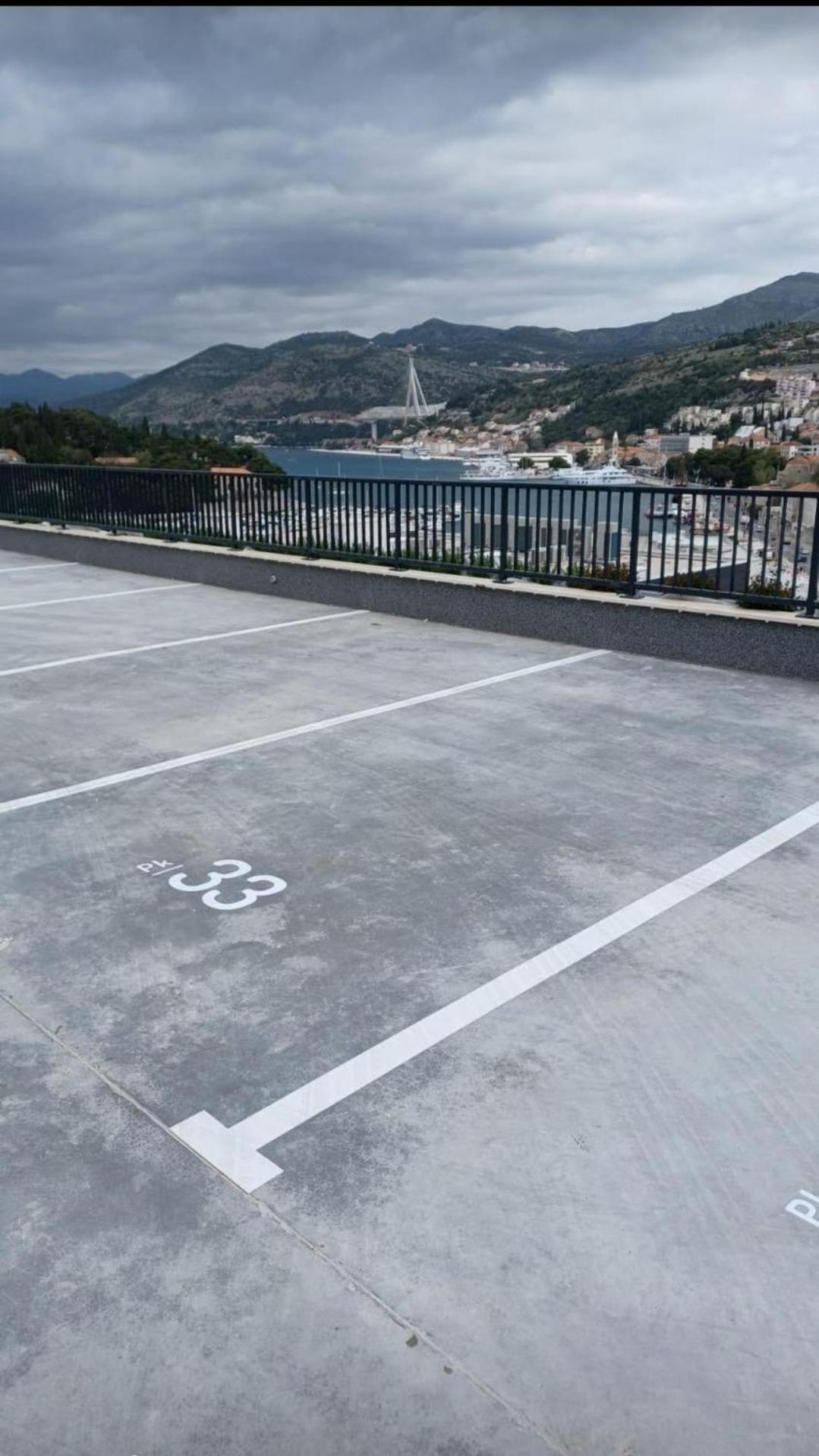 Lupo Gravosa Free Parking Leilighet Dubrovnik Eksteriør bilde